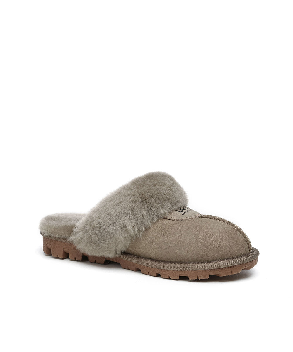 UGG Scuff Slipper - Women Secondary image